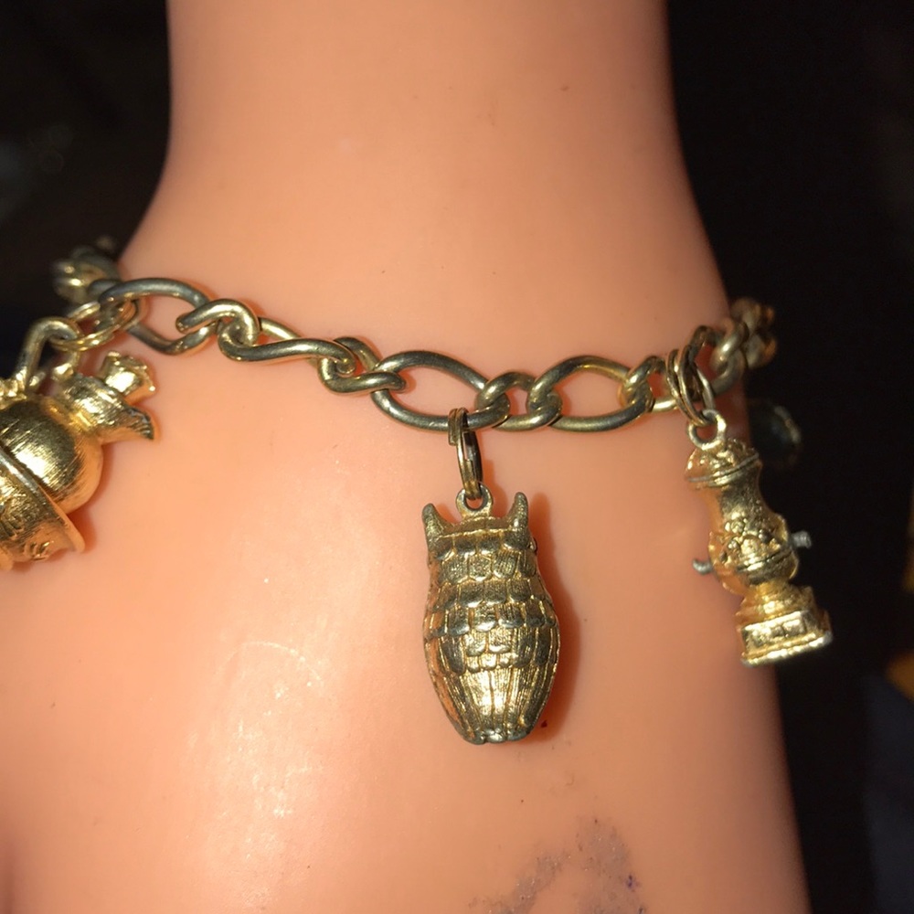 Trinket Bracelet 7”
